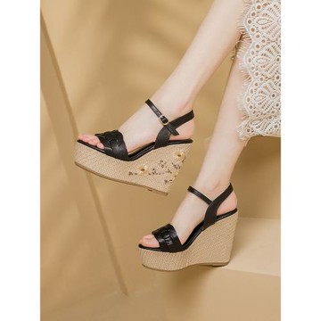 坡跟涼鞋女2025年夏季新款韓版時尚松糕厚底高跟真皮扣帶羅馬女鞋