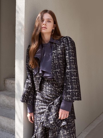 No Collar Puffed Short-Sleeved Jacket_Black