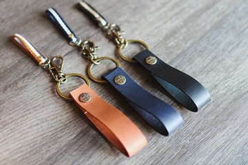 【客製化刻字】會呼吸的皮革-鑰匙圈 3色 紀念 生日禮 新年禮物