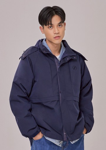 暖機能全防護極鋒外套