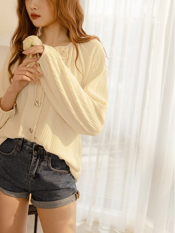 立體紋理開襟寬版綁帶長袖上衣