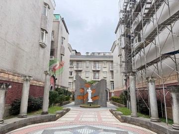 ★曉娟推薦★中央大學旁「萊茵富邑」庭院透天美別墅｜桃園市中壢區中正路