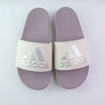 ADIDAS IG1273 男女拖鞋 ADILETTE COMFORT 海綿內襯 卡其x銀【iSport愛運動】