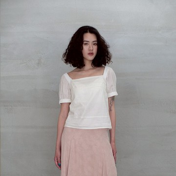 純真年代褶飾上衣 The Age Of Innocence Pleated Top T324