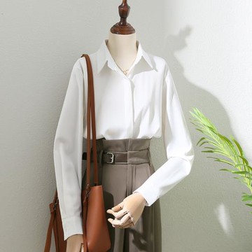 氣質復古緞面高級感白色襯衫2025春秋女裝垂墜感職業通勤翻領襯衣