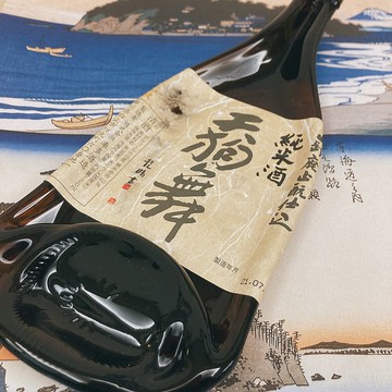日本清酒 天狗舞 山廢仕入 純米酒 酒瓶盤 盛盤