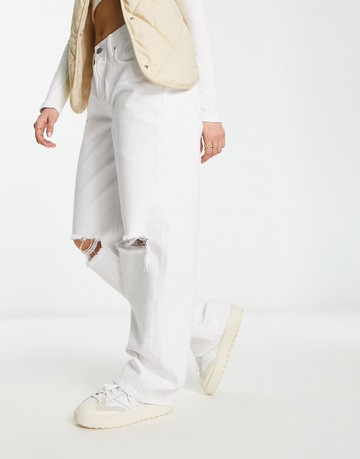 ASOS DESIGN baggy boyfriend jeans in white with knee rips