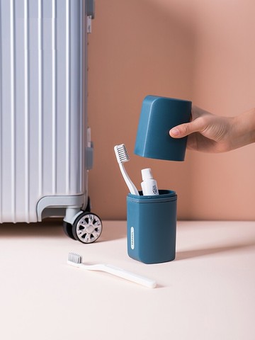 四合一便攜式旅行洗漱刷牙漱口杯牙膏牙刷盒粉底液小樣分裝瓶套裝