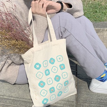 絹印帆布袋 ─ 柿子綠了