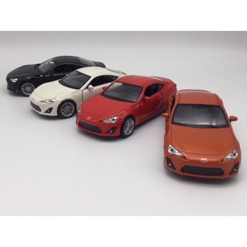 お得な4色コンプリートセット 1/36 トヨタ 86 ハチロク ミニカー TOYOTA ウェリー | LINEブランドカタログ