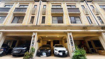 梧棲中華路大面寬雙車位5房別墅｜台中市梧棲區中華路一段