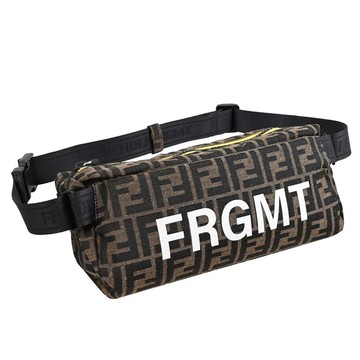 FENDI 7VA616 FENDI x FRGMT聯名織布胸口包/腰包.深棕/黃
