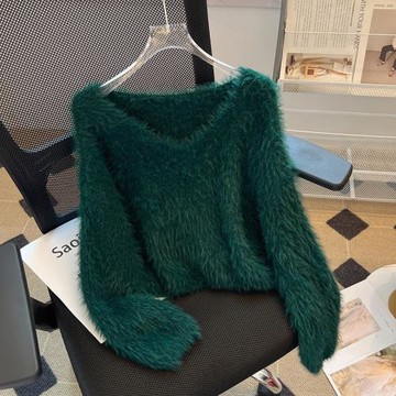 今年流行爆款漂亮毛衣女秋冬洋氣內搭打底衫慵懶風寬松v領短上衣