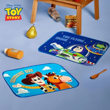 【SENSE LAB·好感製所】Disney 迪士尼玩具總動員 餐食止滑桌墊2入組(胡迪/巴斯)