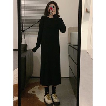 黑色毛衣針織連衣裙子女早秋裝2025新款小個子配大衣內搭打底長裙