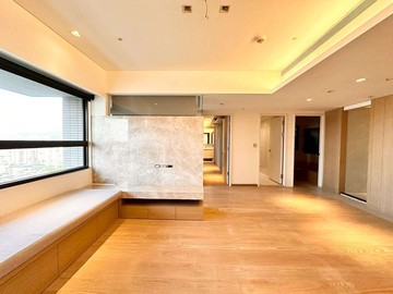 ✨美河市高樓景觀三房兩衛+平面車位✨｜新北市新店區中央路