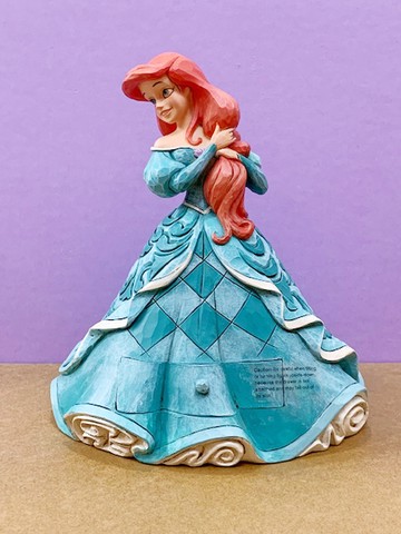 【震撼精品百貨】Disney 迪士尼~Enesco精品雕塑-迪士尼小美人魚愛莉兒塑像-藍禮服(抽屜)#95949