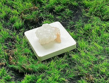 天然原礦能量小白色魚眼石共生沸石 消磁淨化 療癒 開運 淨化