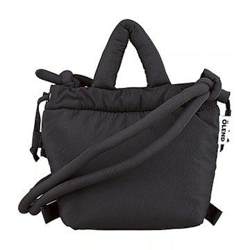 OLEND Micro Ona黑字LOGO防水尼龍吸釦手提斜背後背三用包(小/黑)