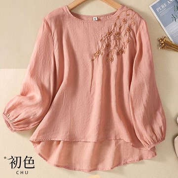 初色 文藝風復古素色刺繡圓領七分袖長袖T恤上衣女上衣-共5色-35753(M-3XL可選)