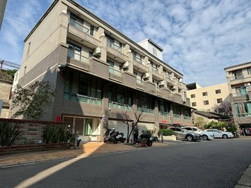 捷運藍線的家｜朝南溫馨住宅｜十興臻品｜台中市沙鹿區中山路