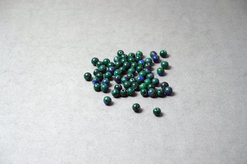 孔雀石散珠– LB-21