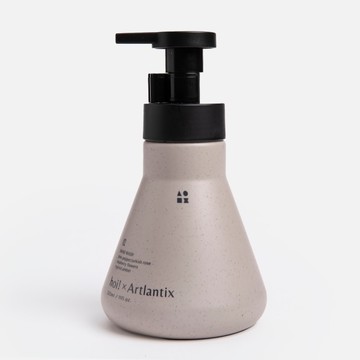 hoi! x 日京山風-香氛抗菌洗手慕斯 325ml - 意氣之風