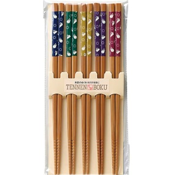 【無國界雜貨舖】日本製 筷子 615082 抗菌加工 5入筷組 天然木筷 止滑筷 竹筷 日本筷子