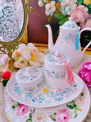 英國骨瓷皇家御用Wedgwood 珠寶盒茶葉罐庫存品 情人節 禮物