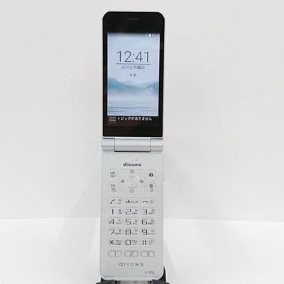 arrows ケータイ F-03L docomo シルバー 送料無料 即決 本体