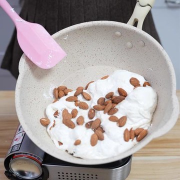 雪花酥專用不沾鍋牛軋糖家用牛扎奶棗烘焙平底鍋不粘鍋炒鍋熬糖鍋