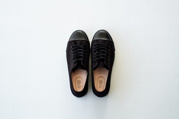 男生也能穿小花鞋【男子日】男 墨麗黑 情侶鞋 綁帶 輕婚紗 禮物