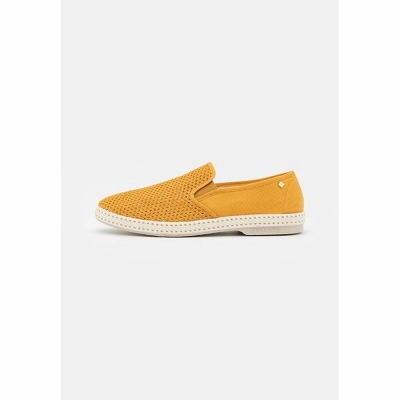 当店人気 送料無料 リビエラ メンズ スリッポン ローファー シューズ Classic Unisex Slip Ons Curry Ieke01d8 最適な材料 Www Bedandbiscuitspetsittingservices Com