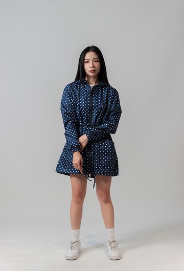 unni夢幻點防潑水風衣 雨衣 raincoat 雨風衣 防風 防潑水 風衣