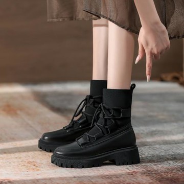 真皮馬丁靴女款2025新款女靴英倫風春季短靴夏季薄款厚底黑色靴子