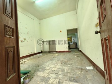 急售大降價文藻超值車庫透天(阿香)要買快｜高雄市三民區鼎貴路