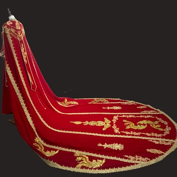 出租新款中式大披風結婚禮服復古花色刺繡婚服鳳冠霞帔長披肩拖尾