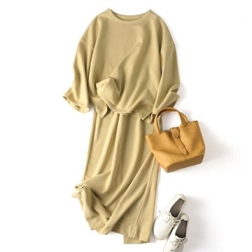 適合大人的，質感柔和的棉質衛衣套裝 淺褐色 210904-1 210905-1