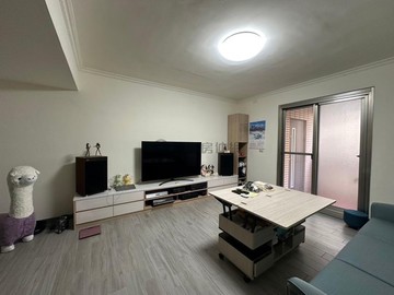 正農十六凹子底捷運輕軌龍華國小3樓美寓｜高雄市鼓山區龍德路