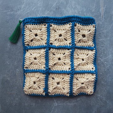 方形圖案扁平小包 附迷你流蘇