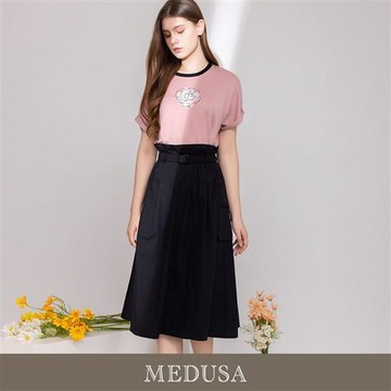 現貨【MEDUSA 曼度莎】撞色玫瑰收腰連身休閒洋裝（M-XL）｜洋裝 收腰洋裝 休閒穿搭