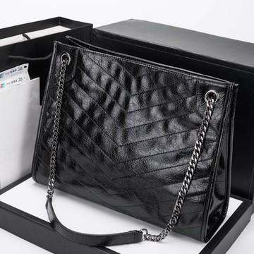 NIKI褶皺單肩斜跨大容量紅谷女包