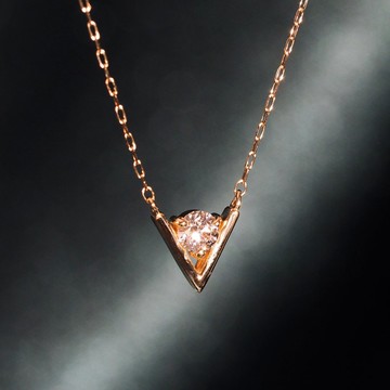 18K鑽石V形項鏈 18K Gold Diamond V Necklace
