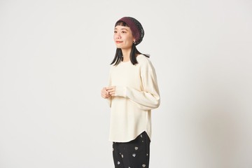 CHARM SYULI 涼感透氣網眼蕾絲拼接針織帽 KJ