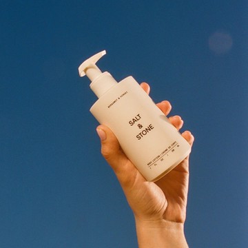 美國 SALT & STONE 維生素B3保濕身體乳液-檜木佛手柑206ml