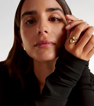 Mateo Water Droplet 14kt gold ring with diamonds