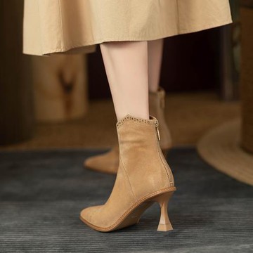 2025秋冬新款及踝靴百搭尖頭細跟裸靴時尚單靴絨面后拉鏈高跟短靴