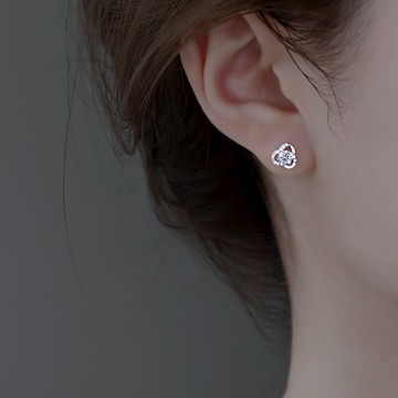 925純銀三葉草耳釘女秋冬年新款潮簡約耳環ins潮冷淡風耳飾品