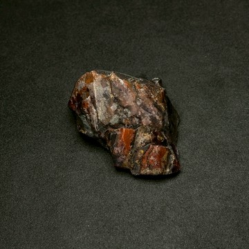 印度外星人紫水晶簇｜253.4g 也稱紅頭極光水晶 空間擺件 天然水晶 S25BU02-001