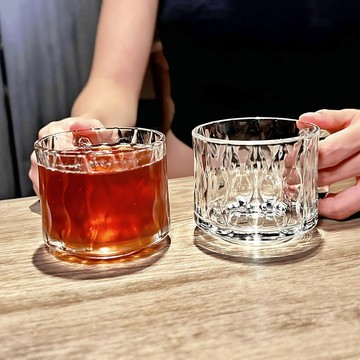 臺灣現/🎀水杯 杯具高顏值玻璃杯杯子小衆ins馬克杯耳朵把手水杯牛奶家用咖啡杯